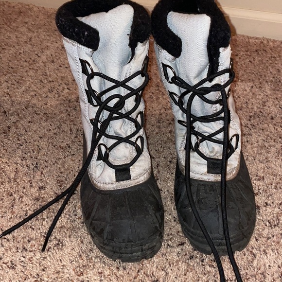Sorel winter boots - Picture 2 of 5